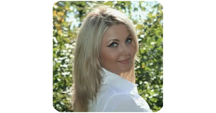 ElectroSlim customer Sarah K
